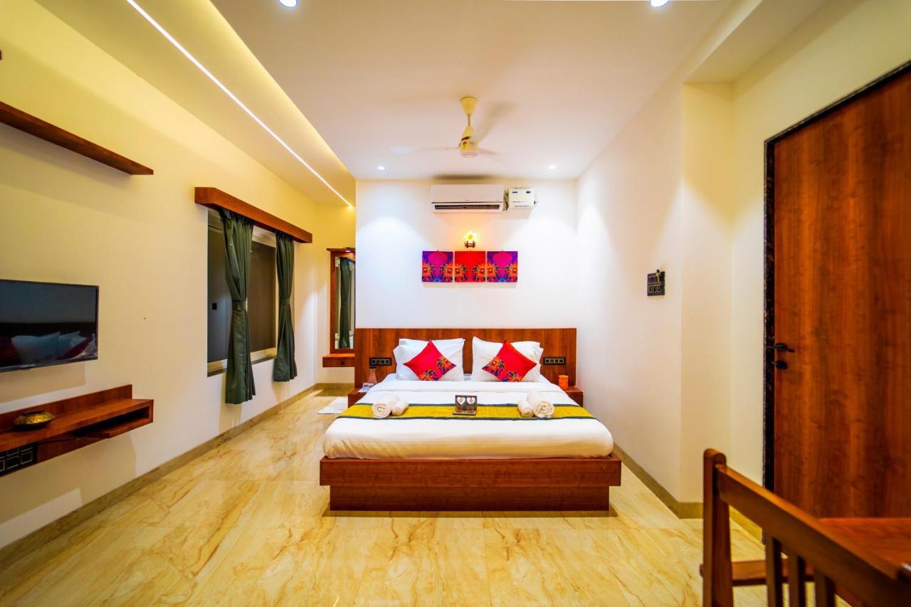 Canvasand By Eease Hospitality Hotell Nagaon  Eksteriør bilde